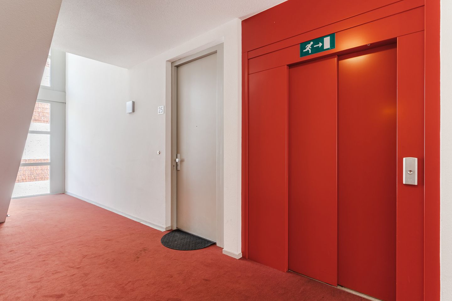 Photo 34 of Jonkerstraat 25