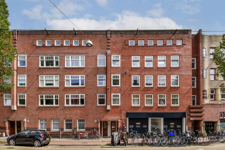 Photo 2 of Admiraal De Ruijterweg 420-4