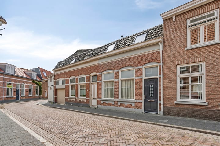 Photo 3 of Wijngaardstraat 11