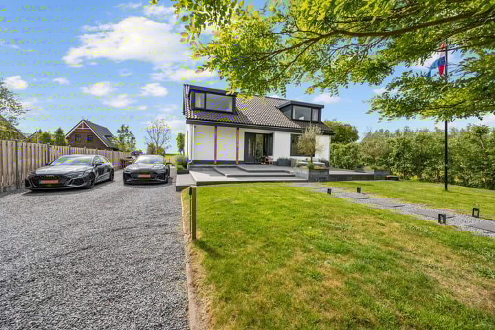 Foto 50 van Oosteinde 10