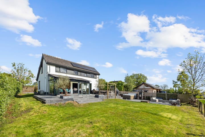 Foto 51 van Oosteinde 10