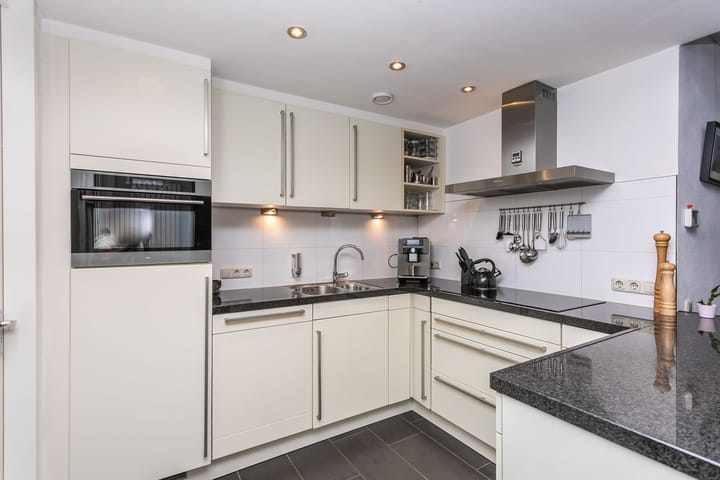 Foto 10 van Pommer 6