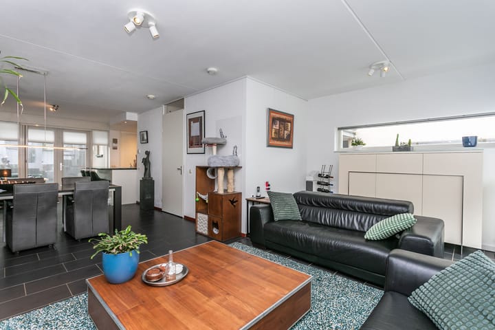 Foto 12 van Pommer 6