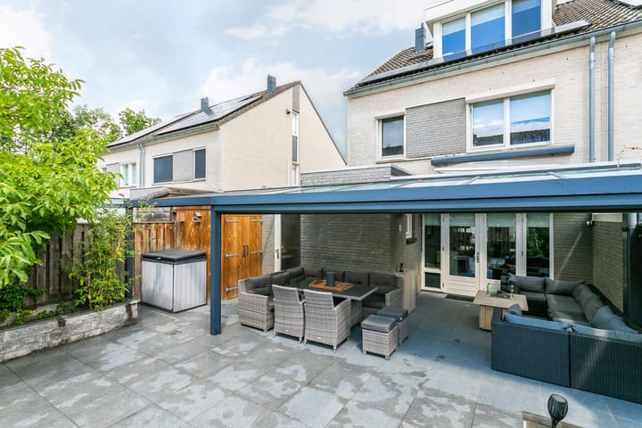 Foto 31 van Pommer 6