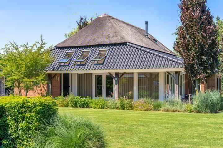 Foto 85 van Michelstraat 9