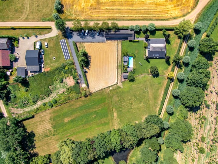 Foto 100 van Michelstraat 9