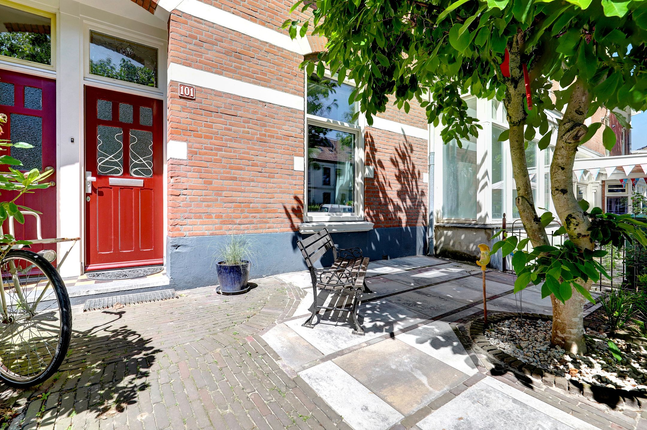 Foto 3 van Koninginnelaan 101