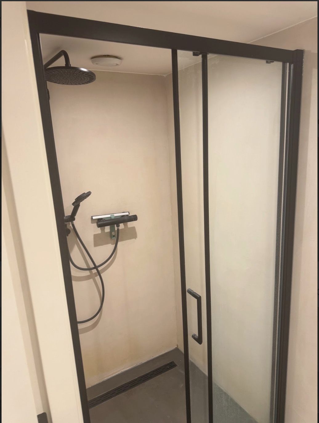 Foto 13 van Wittevrouwenstraat 26-C