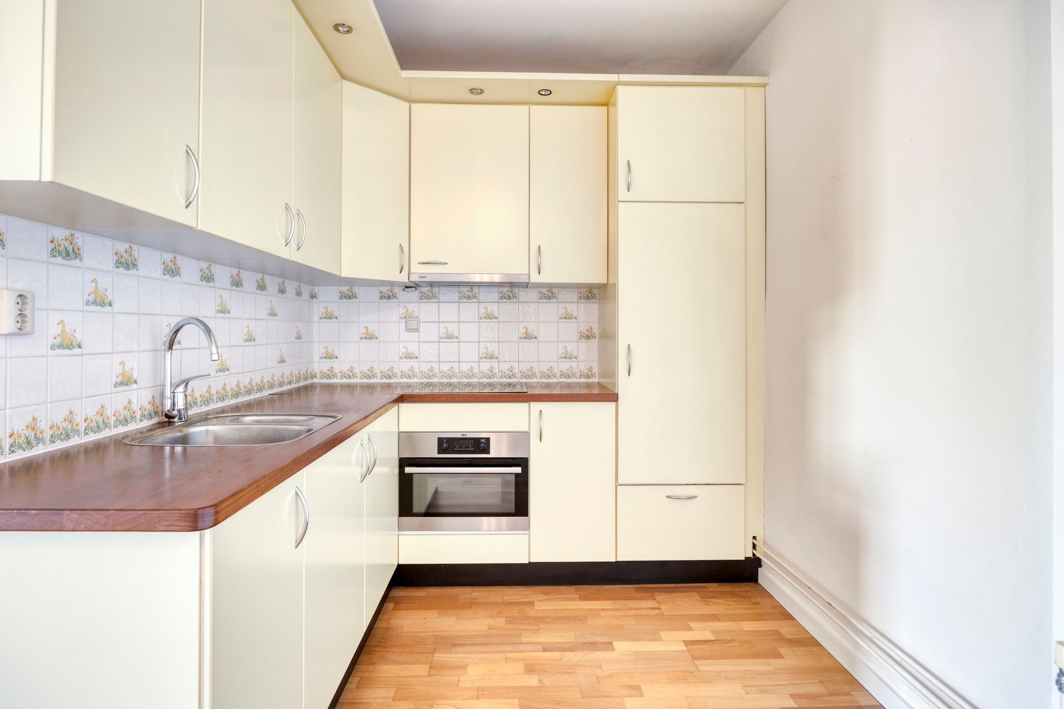 Photo 12 of Haghenstraat 27