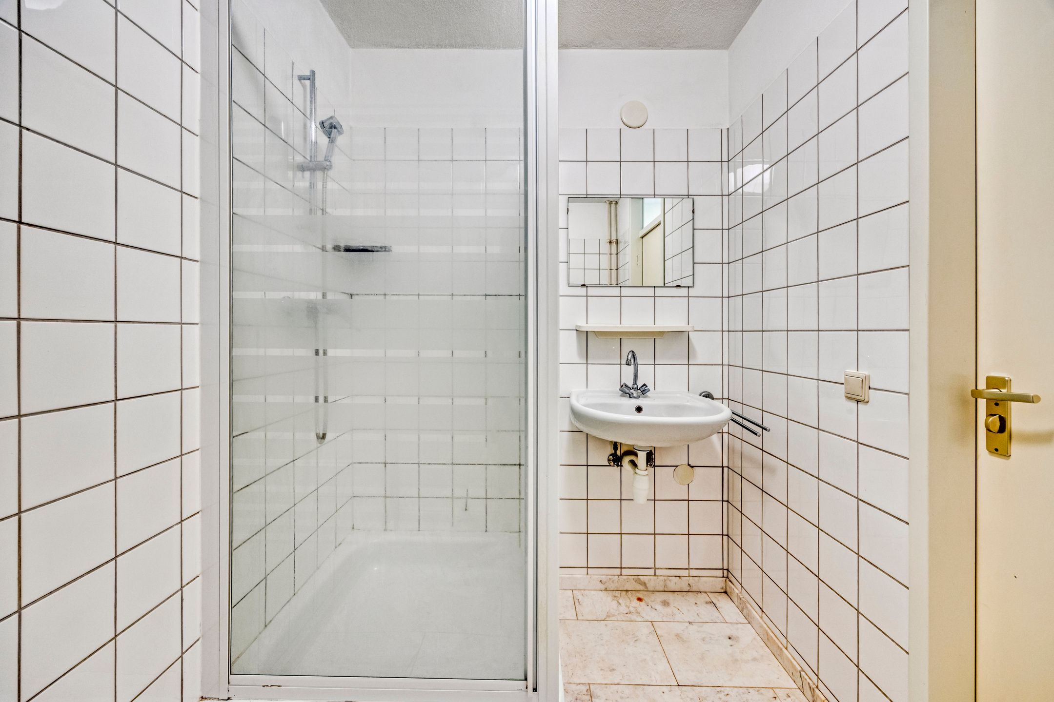 Photo 15 of Haghenstraat 27