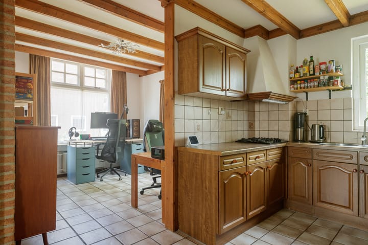 Foto 9 van Allersmaweg 10