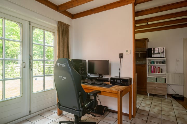 Foto 11 van Allersmaweg 10