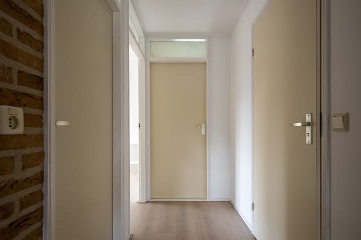 Foto 21 van Allersmaweg 10