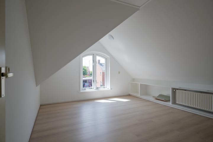 Foto 25 van Allersmaweg 10