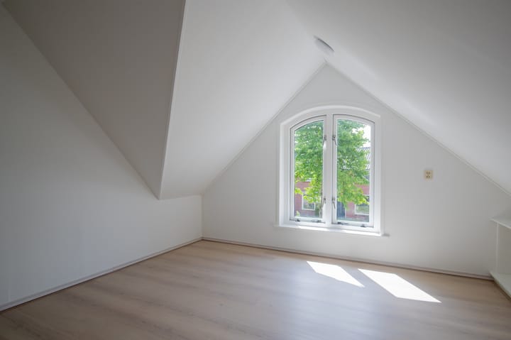 Foto 26 van Allersmaweg 10