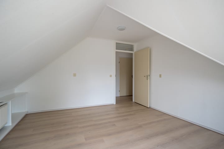 Foto 27 van Allersmaweg 10