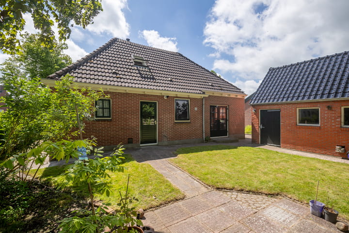 Foto 34 van Allersmaweg 10