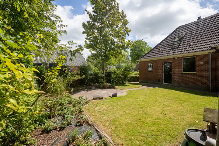 Foto 38 van Allersmaweg 10