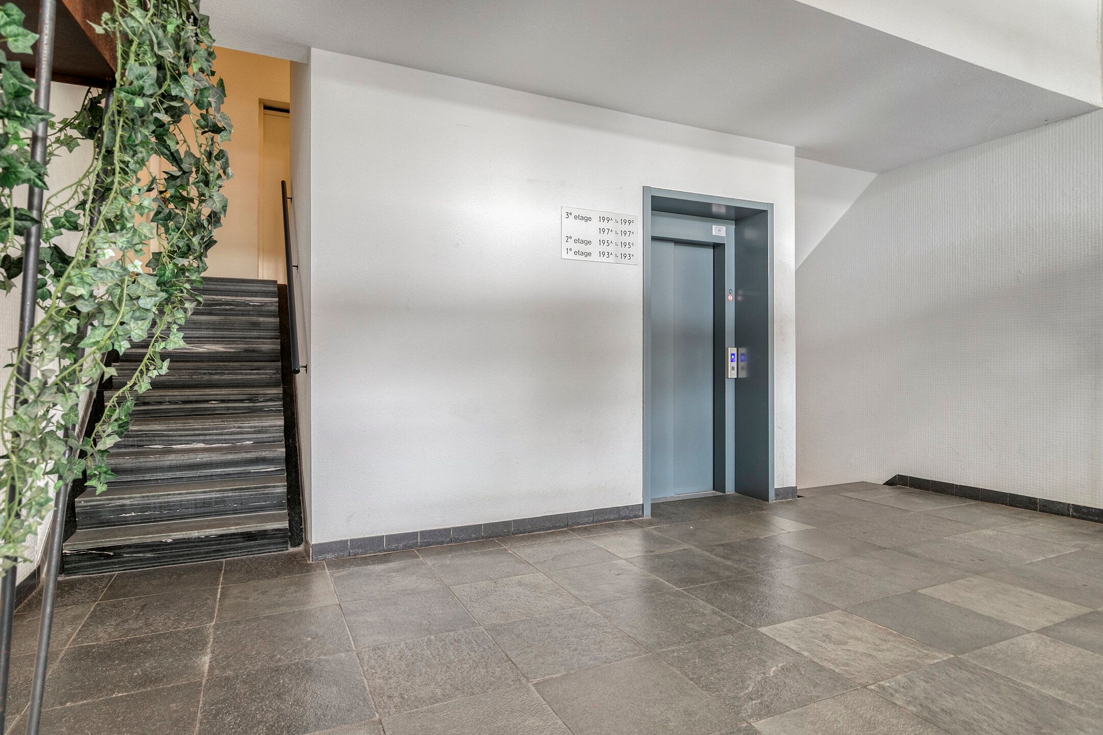 Photo 6 of Lange Nieuwstraat 197-A