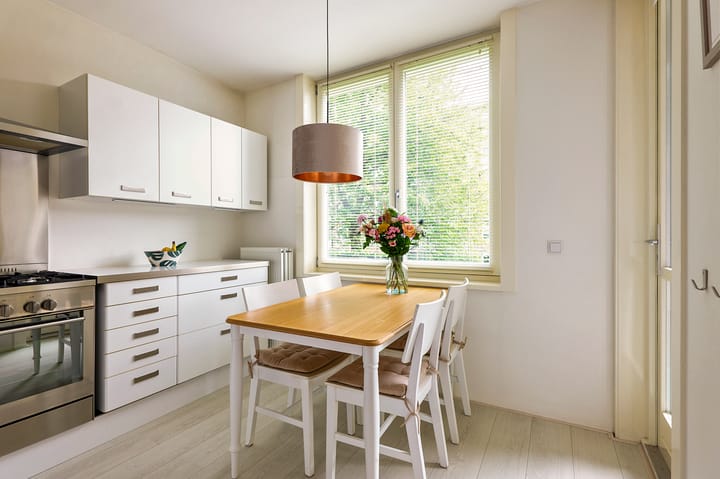 Foto 7 van Akbarstraat 8-A