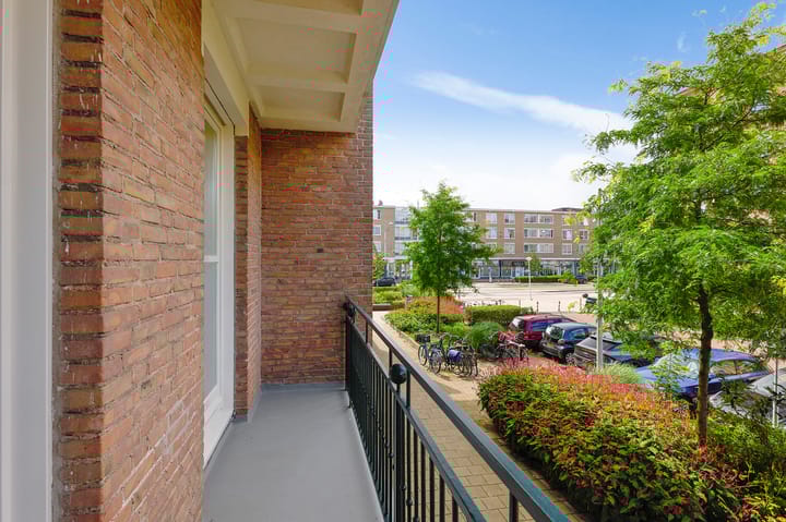 Foto 17 van Akbarstraat 8-A