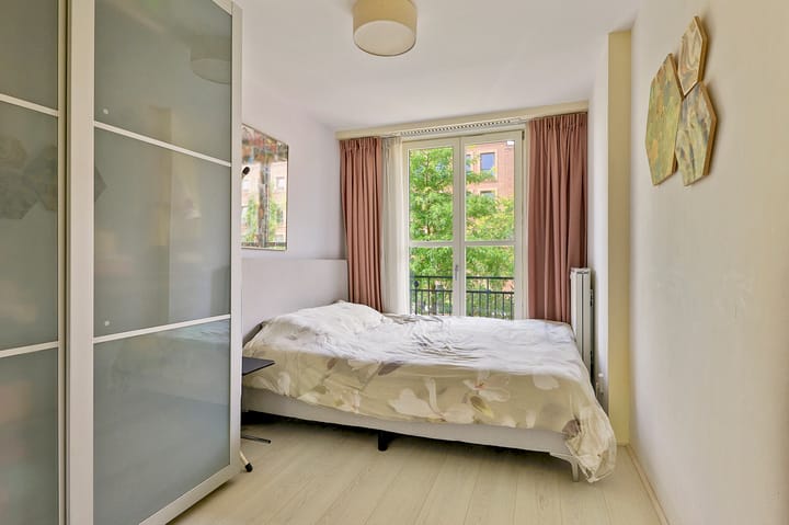 Foto 25 van Akbarstraat 8-A