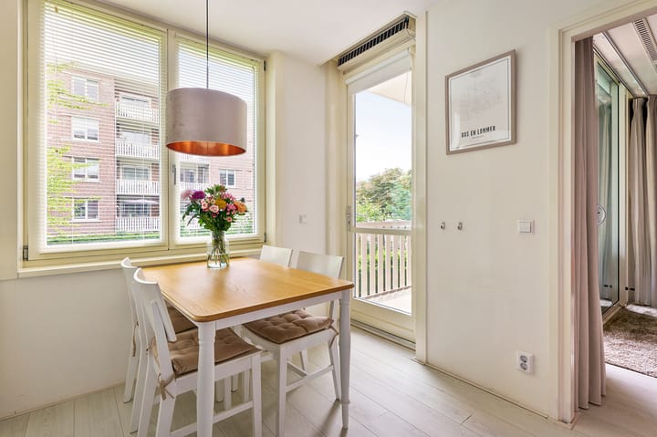 Foto 8 van Akbarstraat 8-A