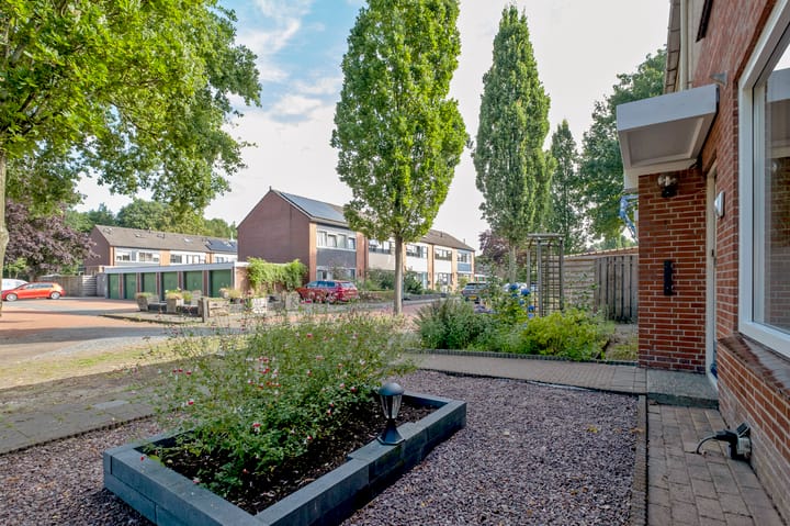 Foto 42 van Lijsterlaan 102