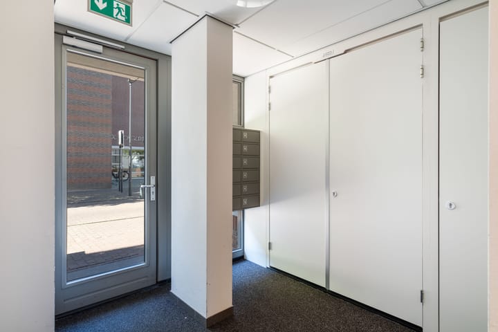 Photo 3 of Wilhelminaplein 25