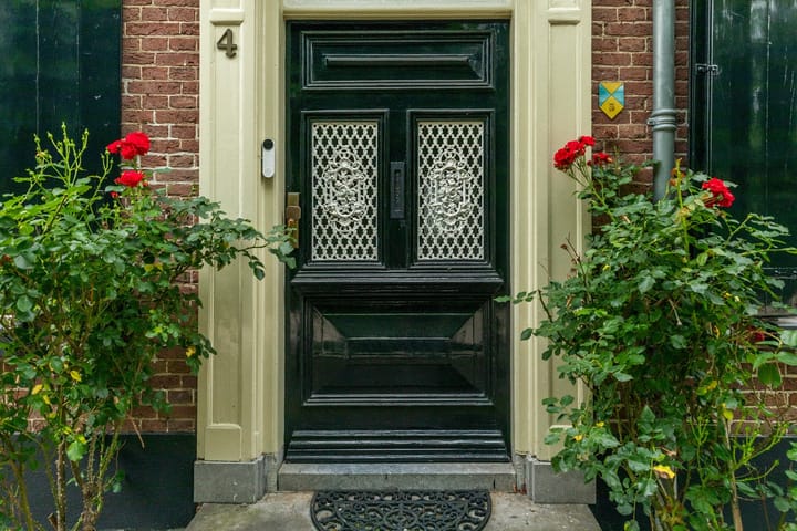 Foto 8 van Dorpsplein 4