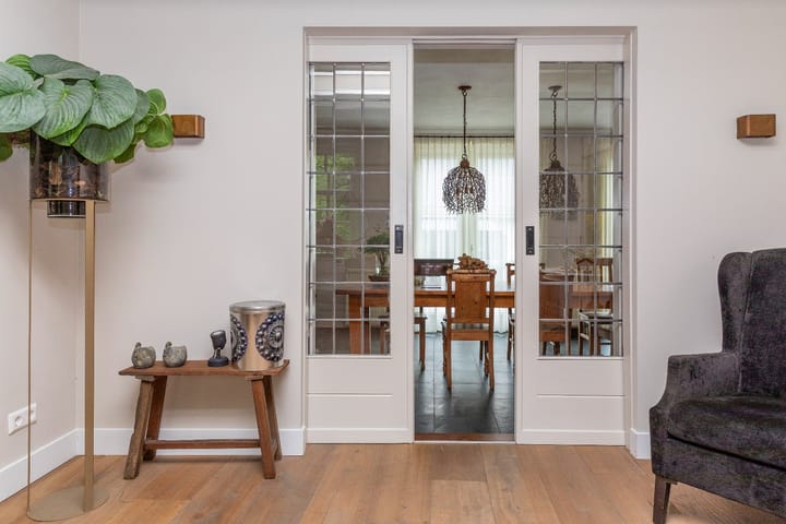 Foto 16 van Dorpsplein 4