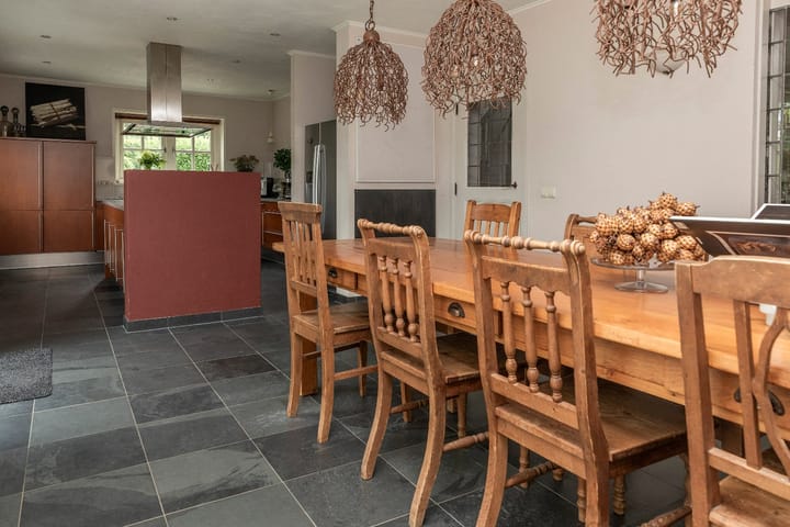 Foto 18 van Dorpsplein 4