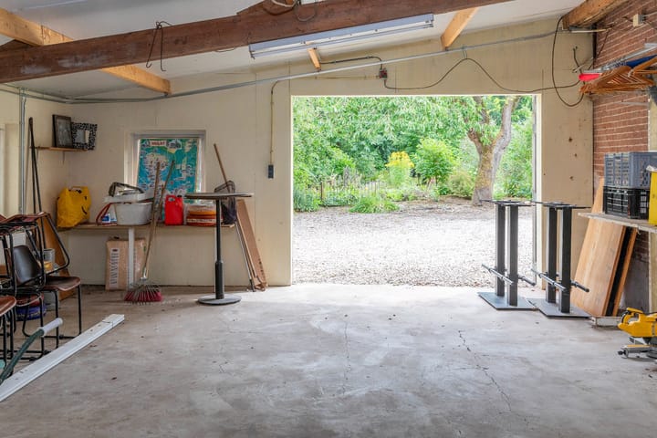 Foto 40 van Dorpsplein 4