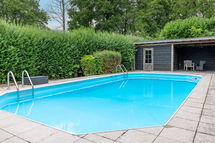 Foto 48 van Dorpsplein 4