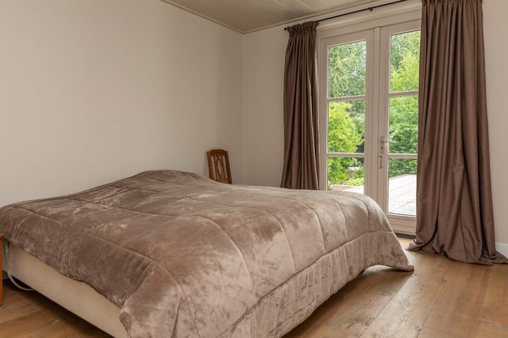 Foto 73 van Dorpsplein 4