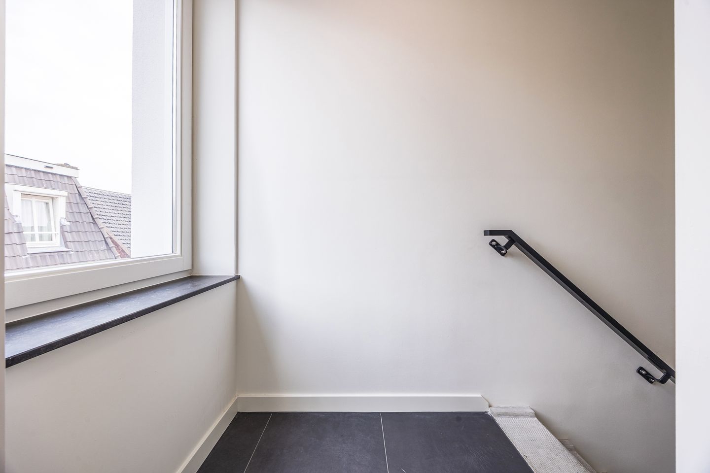 Foto 34 van Roosendaalsestraat 18-F