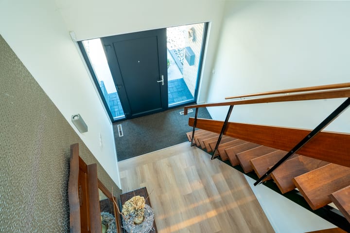 Photo 33 of Goudsbloemweg 6