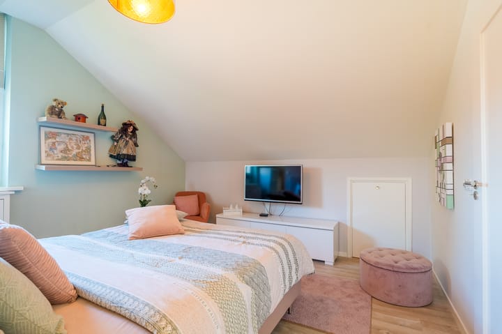 Photo 38 of Goudsbloemweg 6