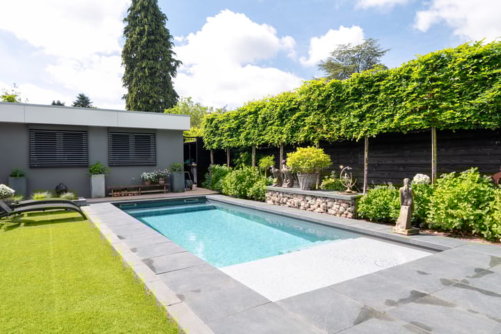 Photo 42 of Goudsbloemweg 6