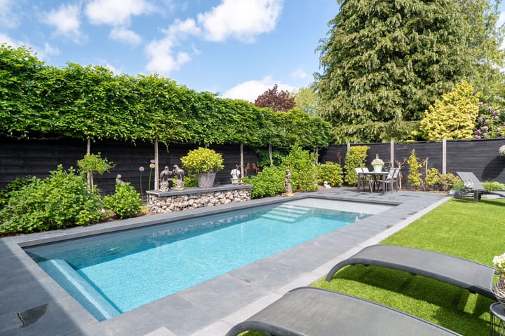 Photo 44 of Goudsbloemweg 6