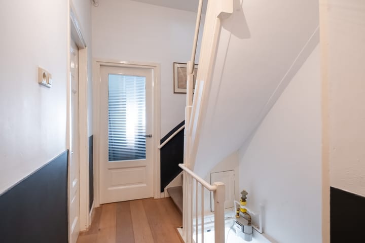 Photo 23 of Justus van Effenstraat 23-BS