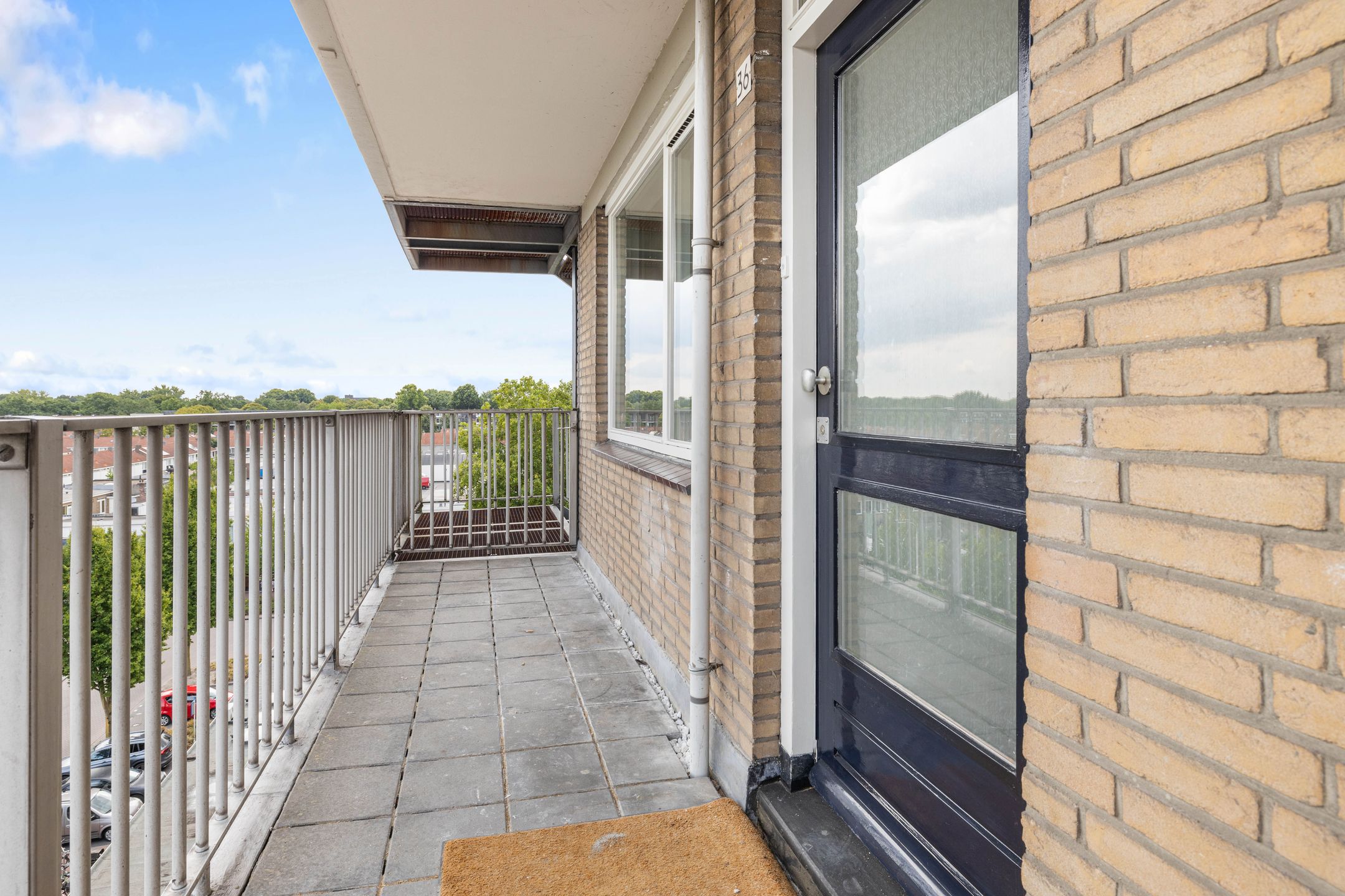 Foto 3 van Roelof Kranenburgplein 36