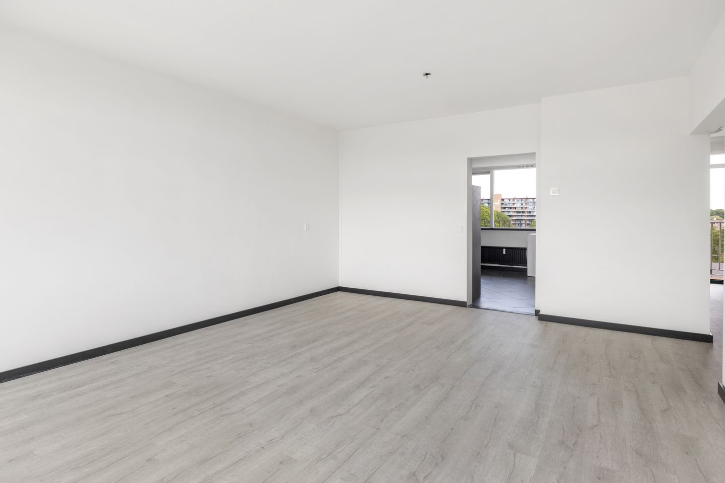 Foto 10 van Roelof Kranenburgplein 36