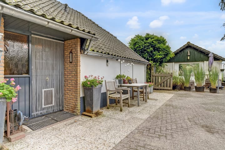 Foto 25 van Frieslandweg 2