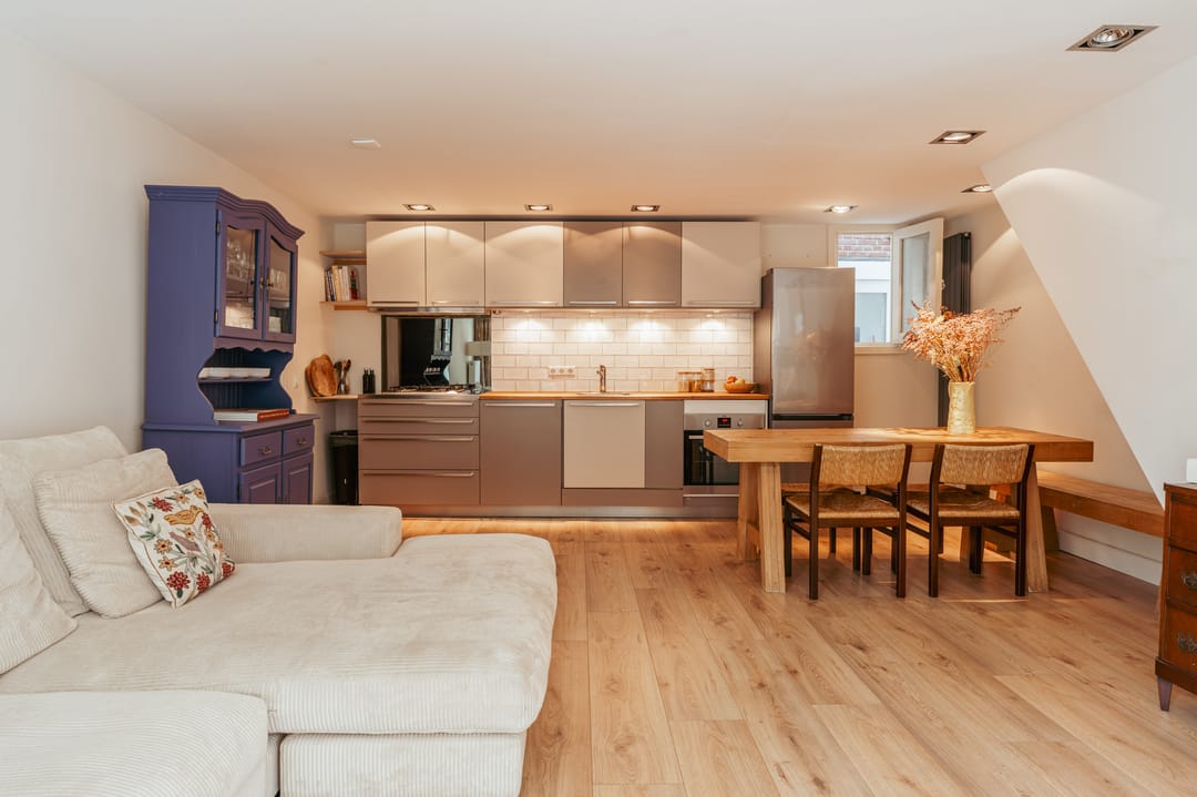 Photo 8 of Da Costastraat 104-H