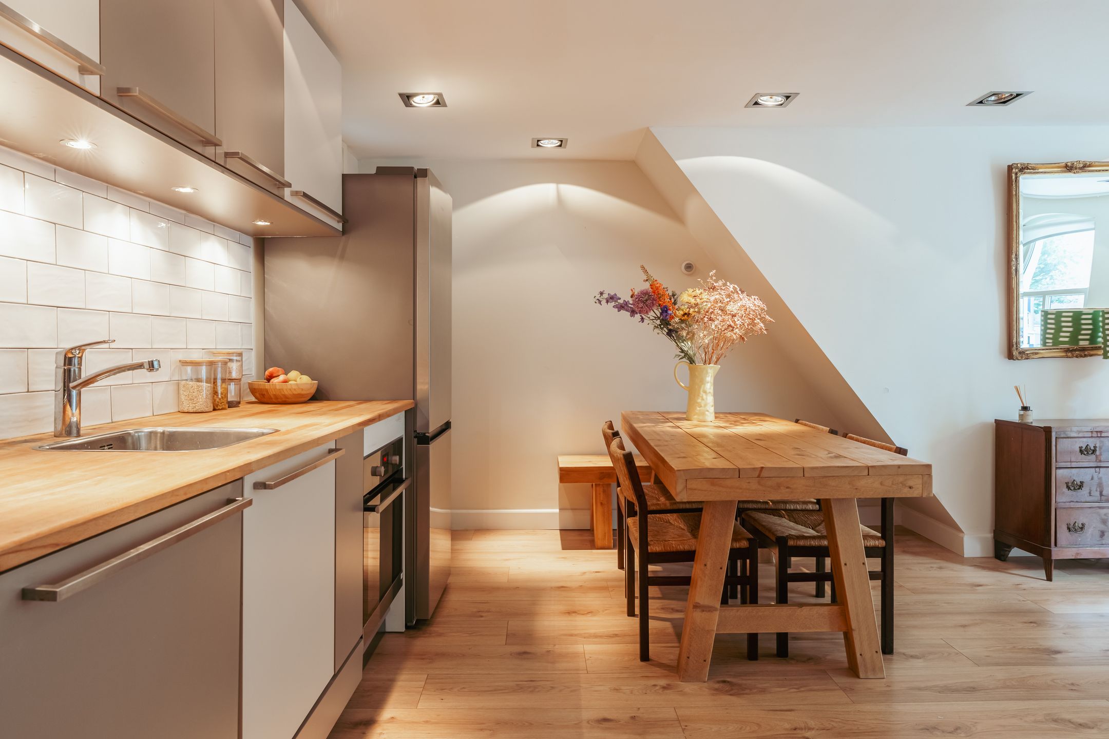 Photo 9 of Da Costastraat 104-H