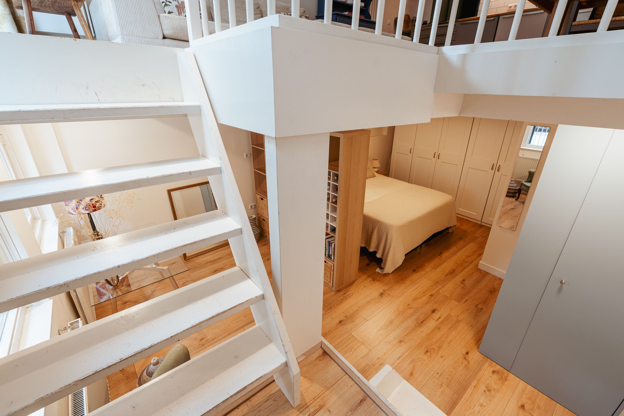 Photo 12 of Da Costastraat 104-H