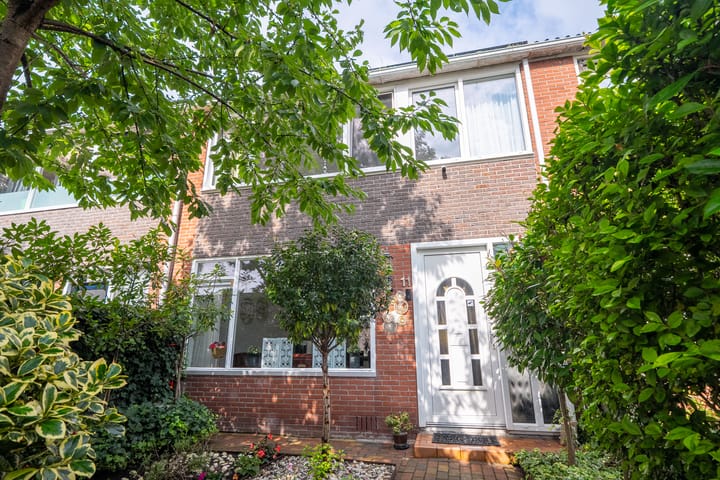 Foto 47 van Houtduifstraat 11