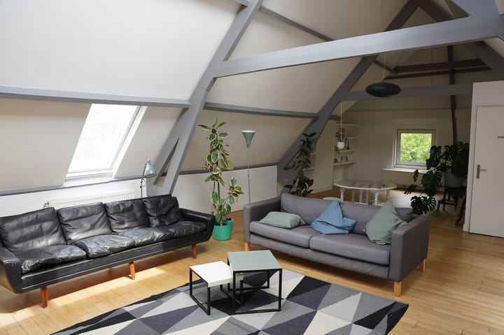 Photo 12 of Graaf Florisstraat 9-B03