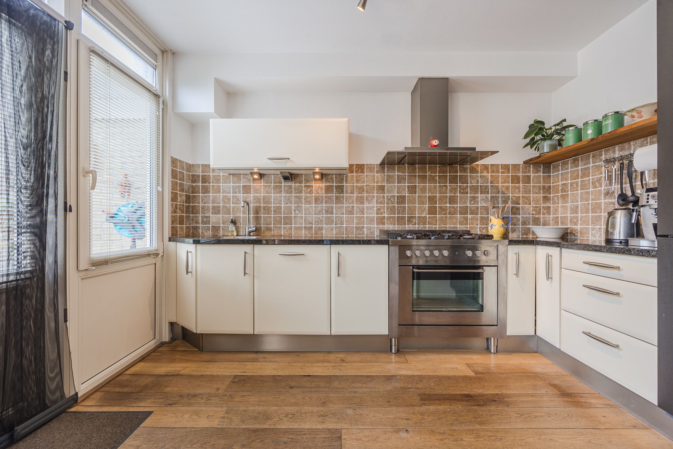 Foto 15 van Alsemhof 9